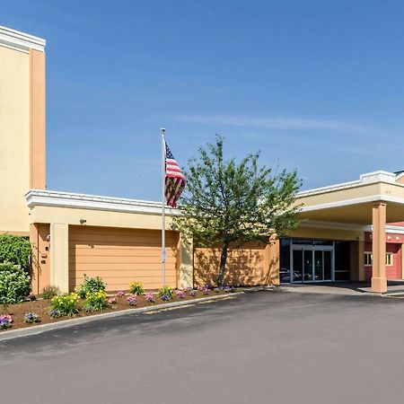 Comfort Inn Randolph-Boston Exterior foto